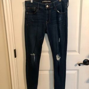 Express Skinny Distressed Jegging